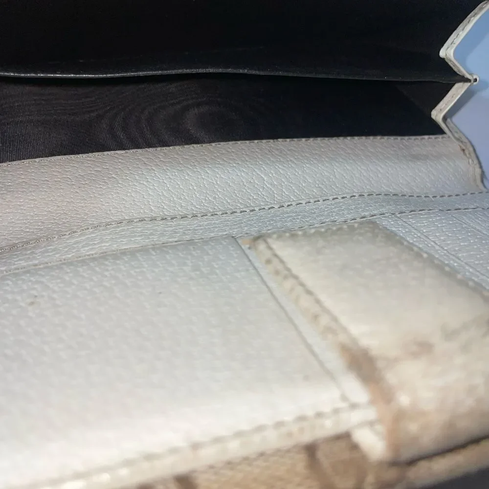 Gucci GG Logo Canvas Leather Trim Continental Wallet - Picture 10 of 15